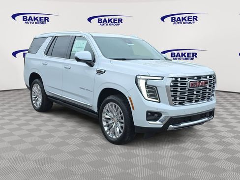 New 2026 GMC Yukon Denali w/ Sun & Power Step Package AWD/4WD image 3