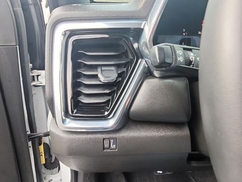 Used 2023 GMC Canyon Elevation RWD image 17