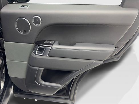 Used 2021 Land Rover Range Rover Sport HSE Silver Edition image 43