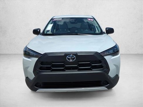 Used 2026 Toyota Corolla Cross L FWD image 2