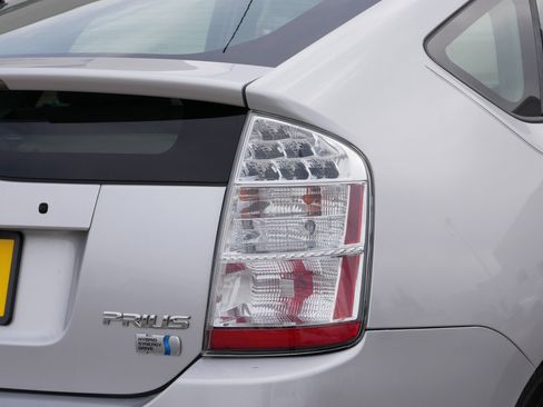 Used 2008 Toyota Prius FWD image 17