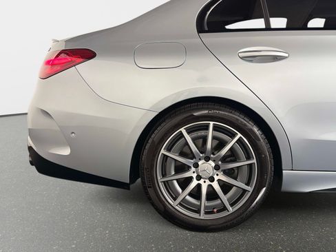 Used 2025 Mercedes-Benz C 43 AMG 4MATIC Sedan image 18