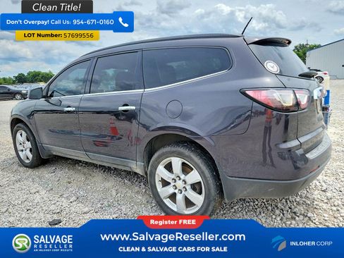 Used 2016 Chevrolet Traverse LT w/ Style and Technology Package FWD image 3