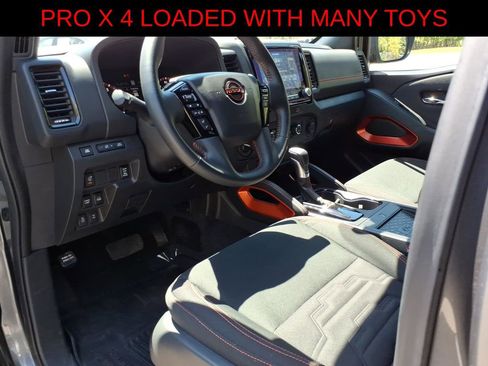 Used 2023 Nissan Frontier PRO-4X w/ Pro Convenience Package AWD/4WD image 13