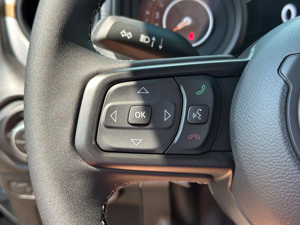 New 2026 Jeep Gladiator Sport AWD/4WD image 40