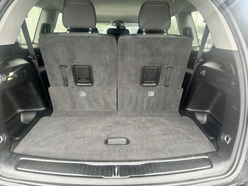 Used 2021 Jeep Grand Cherokee L Laredo w/ Luxury Tech Group I image 21