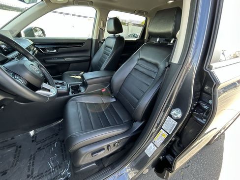 Used 2025 Honda CR-V EX-L image 11