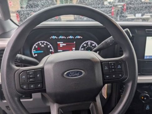 Used 2024 Ford F350 XLT image 35