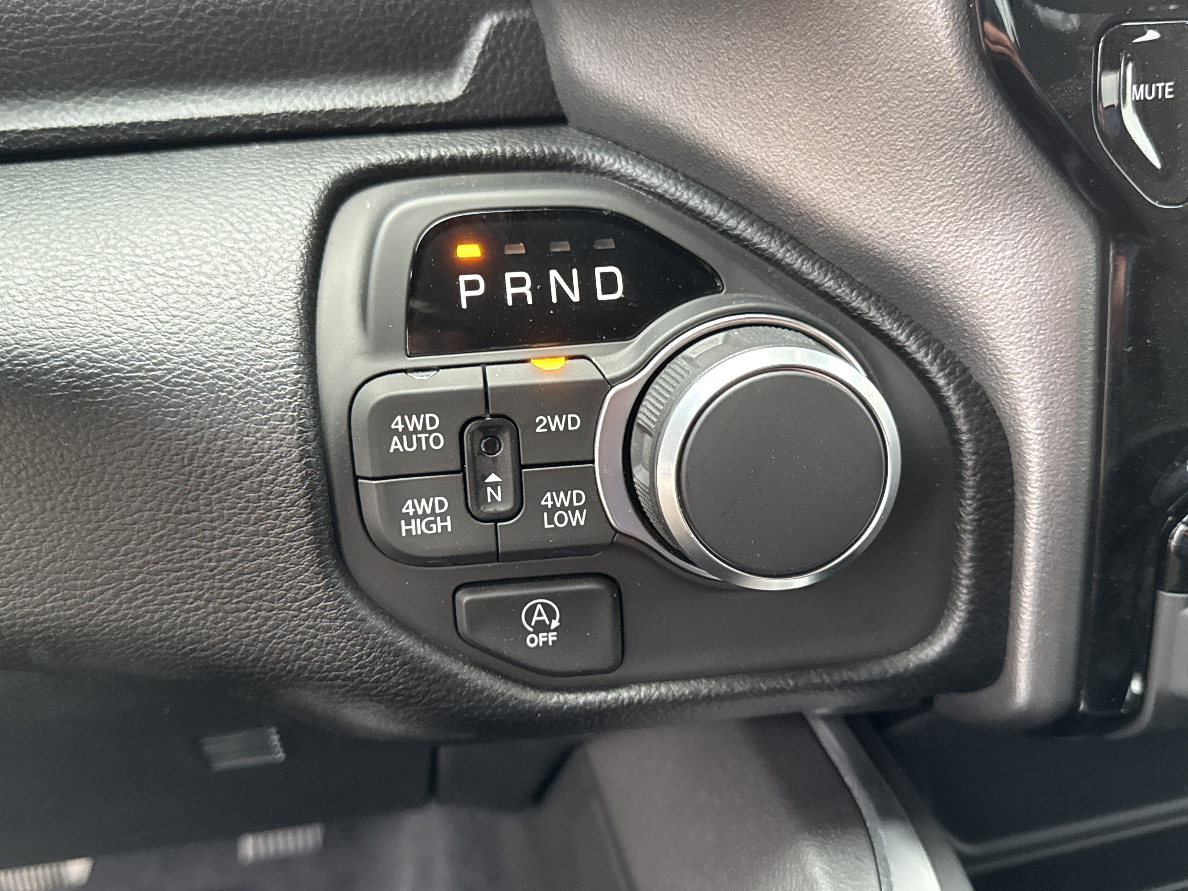 New 2026 RAM 1500 Big Horn AWD/4WD image 29