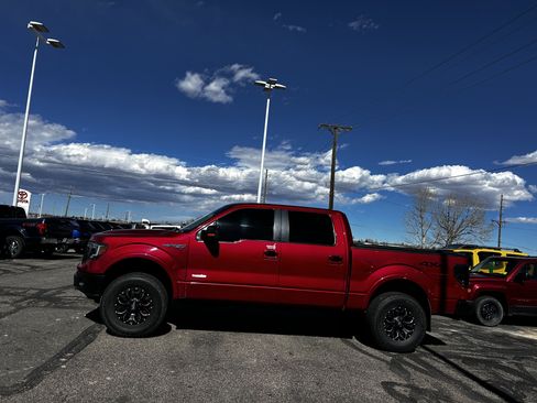 Used 2011 Ford F150 Lariat w/ Lariat Chrome Pkg image 2