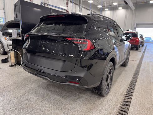 New 2026 Kia Sportage X-Line w/ X-Line Technology Package AWD/4WD image 3