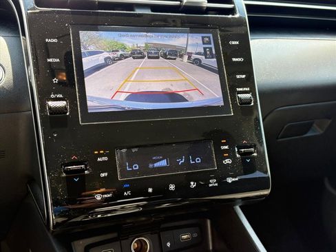 Certified 2024 Hyundai Tucson SEL image 8