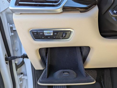 Used 2019 BMW X5 xDrive40i w/ Premium Package 2 AWD/4WD image 14