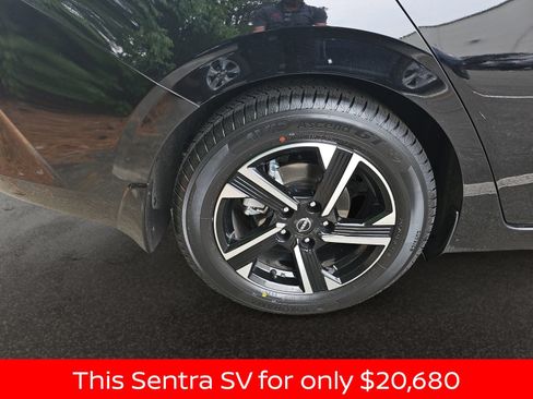 Used 2025 Nissan Sentra SV FWD image 43