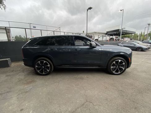 Certified 2026 Cadillac Escalade IQ Sport 2 AWD/4WD image 7