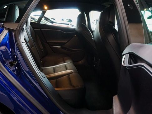 Used 2018 Tesla Model S AWD image 34