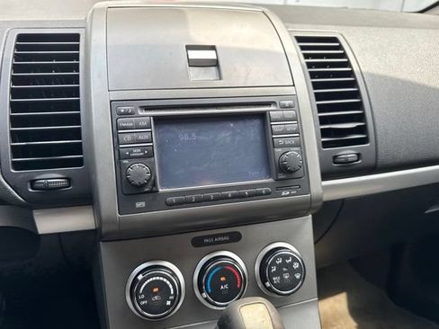 Used 2012 Nissan Sentra 2.0 SR w/ Special Edition Pkg FWD image 31