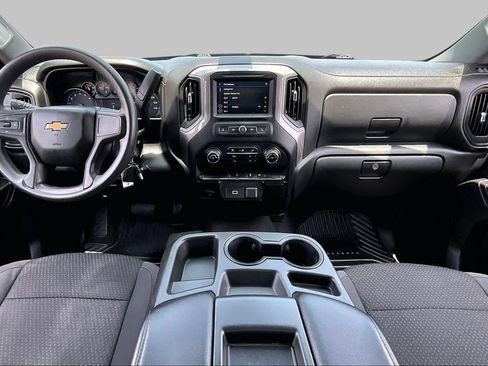 Used 2020 Chevrolet Silverado 1500 Custom w/ Infotainment Package RWD image 16