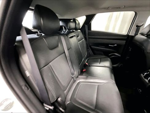 Certified 2025 Hyundai Tucson SEL image 32