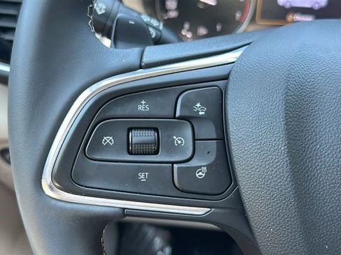 Used 2023 Buick Envision Avenir FWD image 24