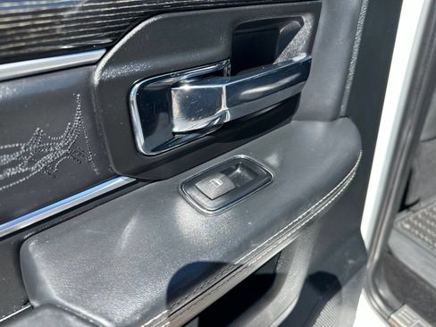 Used 2017 RAM 1500 Limited AWD/4WD image 31