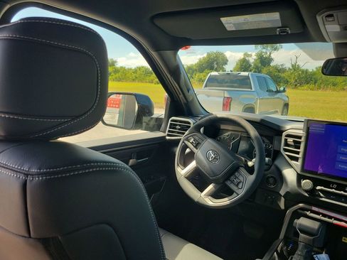 New 2026 Toyota Tundra SR5 image 15