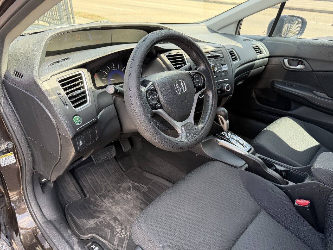 Used 2014 Honda Civic LX image 9