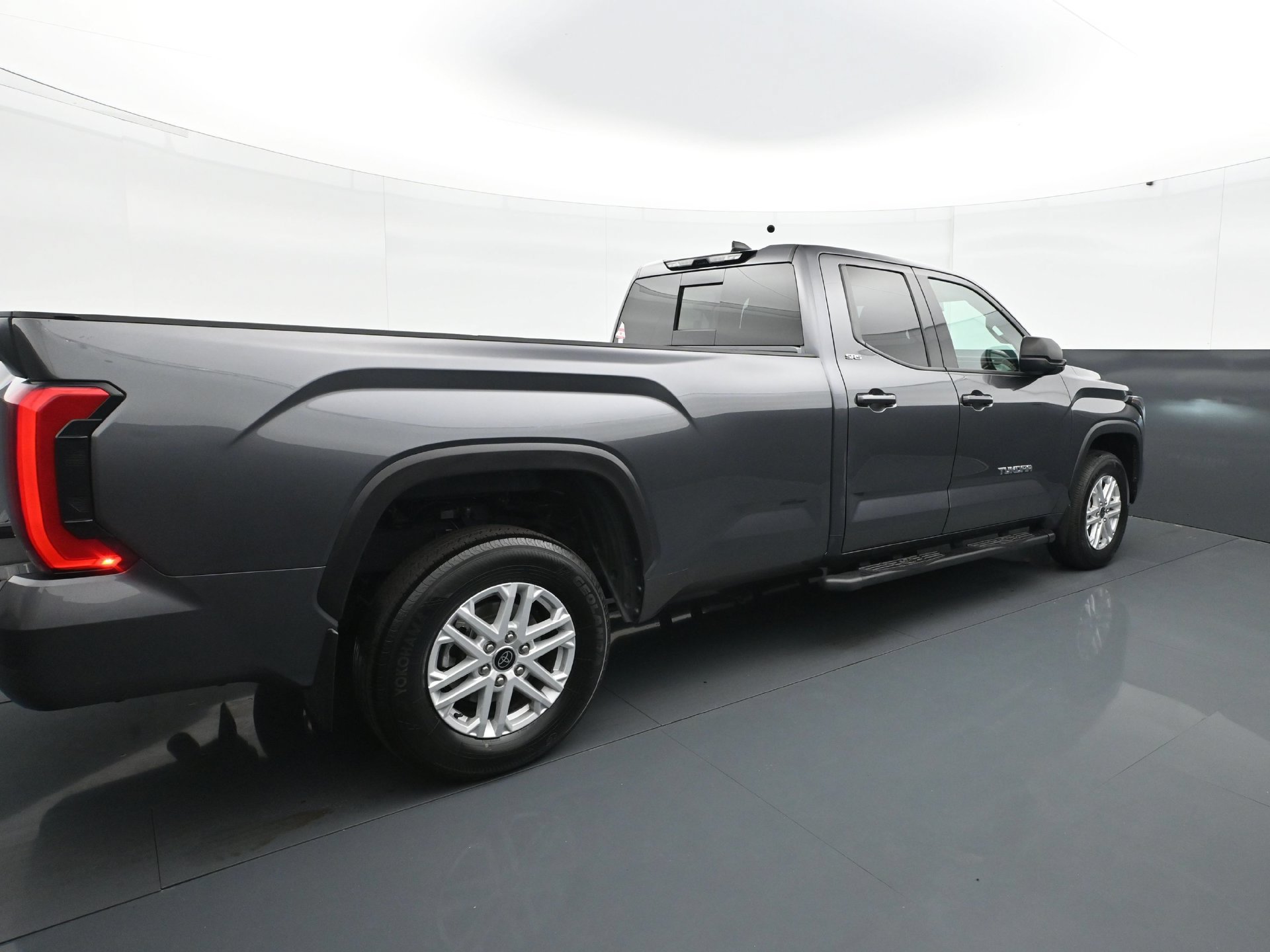Used 2023 Toyota Tundra SR5 AWD/4WD image 7