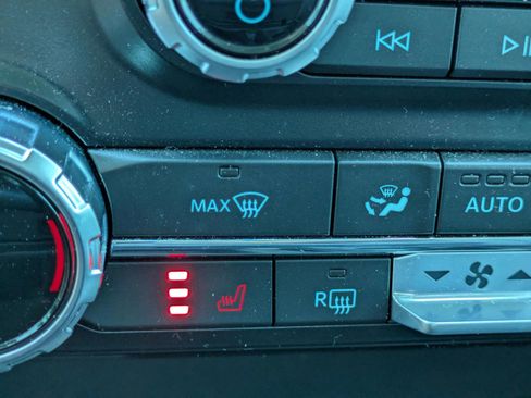 Used 2022 Ford F150 XLT w/ Equipment Group 302A High AWD/4WD image 30