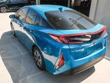 Used 2017 Toyota Prius Prime Premium image 4