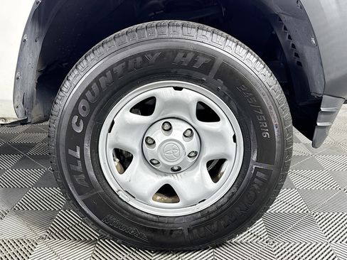 Used 2022 Toyota Tacoma SR image 27