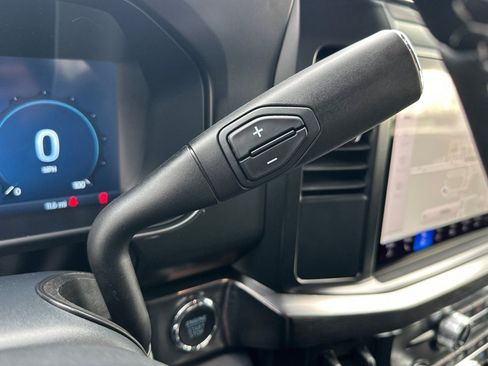 New 2026 Ford F250 Lariat w/ Black Appearance Package image 25