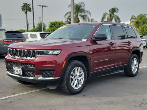 Used 2023 Jeep Grand Cherokee L Laredo w/ Luxury Tech Group I image 25