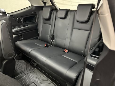 Used 2020 Subaru Ascent Limited w/ Technology Package image 26