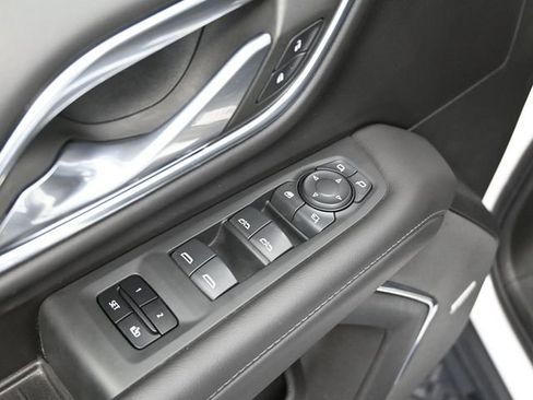 Used 2023 Chevrolet Tahoe Z71 image 21