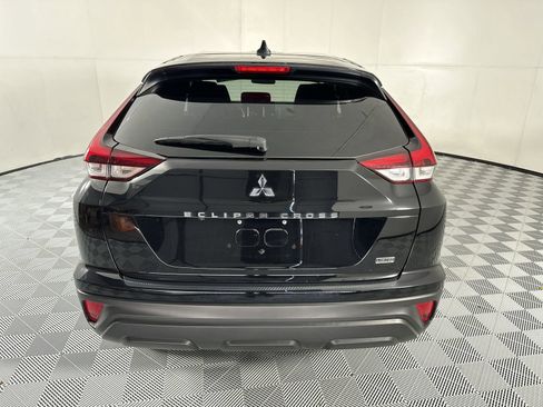 Used 2024 Mitsubishi Eclipse Cross LE AWD/4WD image 7