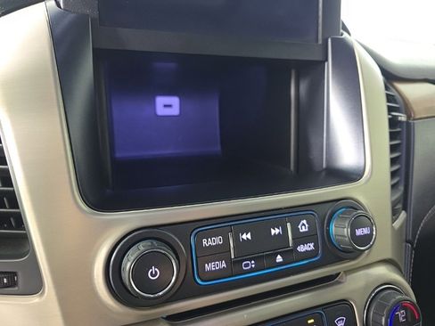 Used 2019 GMC Yukon Denali w/ Denali Ultimate Package image 22