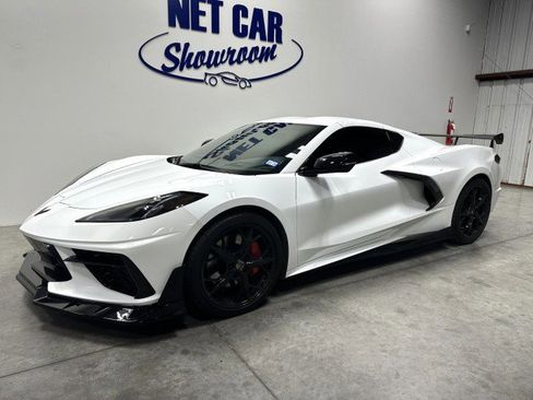Used 2022 Chevrolet Corvette Stingray Premium Cpe w/ Z51 Performance Package image 7