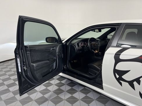 Used 2023 Dodge Charger SRT Hellcat image 13