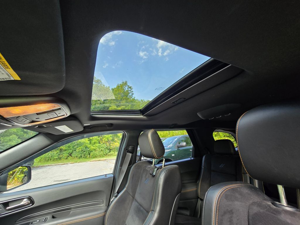 Used 2023 Dodge Durango R/T AWD/4WD image 28