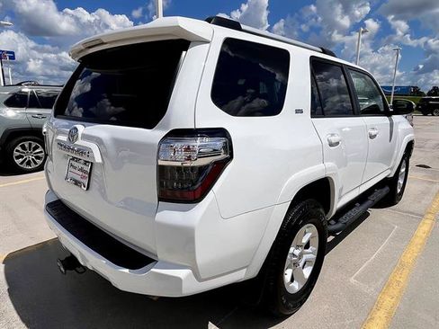 Used 2024 Toyota 4Runner SR5 Premium w/ Moonroof Package AWD/4WD image 3