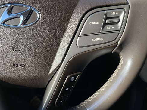 Used 2018 Hyundai Santa Fe Sport 2.0T AWD/4WD image 23