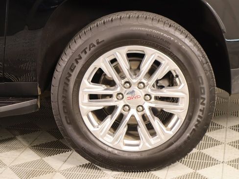 Used 2021 GMC Yukon XL SLT image 18