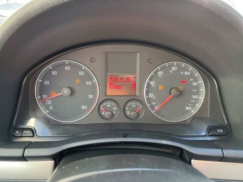 Used 2008 Volkswagen Rabbit S image 35