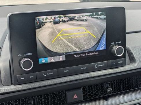 Used 2023 Honda CR-V LX image 23