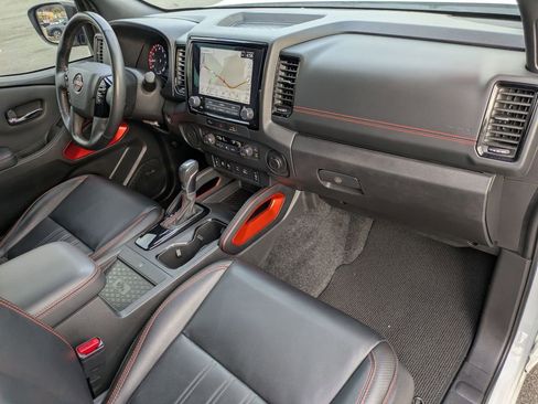 Certified 2024 Nissan Frontier Pro-X w/ Pro Premium Package image 35