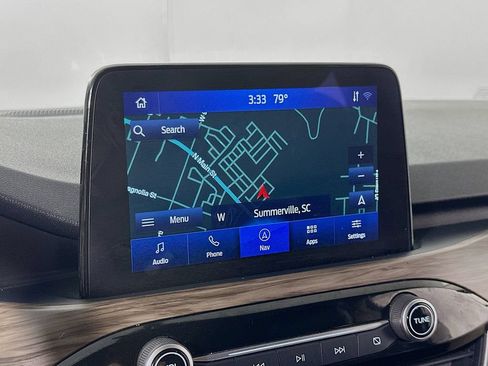 Used 2020 Ford Escape Titanium AWD/4WD image 28