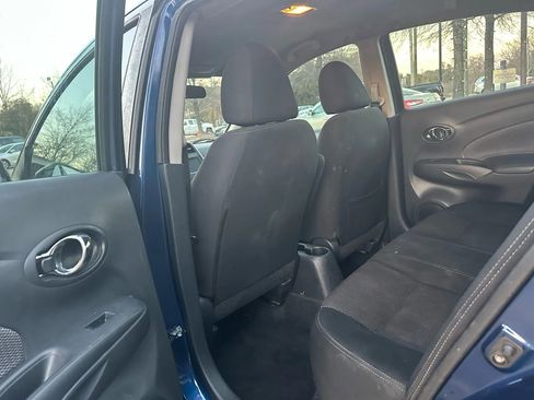 Used 2019 Nissan Versa SV image 14