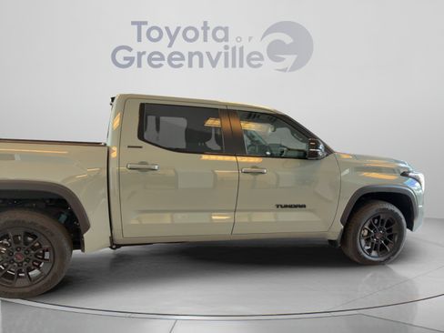 Used 2025 Toyota Tundra Limited w/ TRD Off-Road Package AWD/4WD image 7