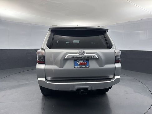 Used 2024 Toyota 4Runner SR5 Premium w/ Moonroof Package AWD/4WD image 4